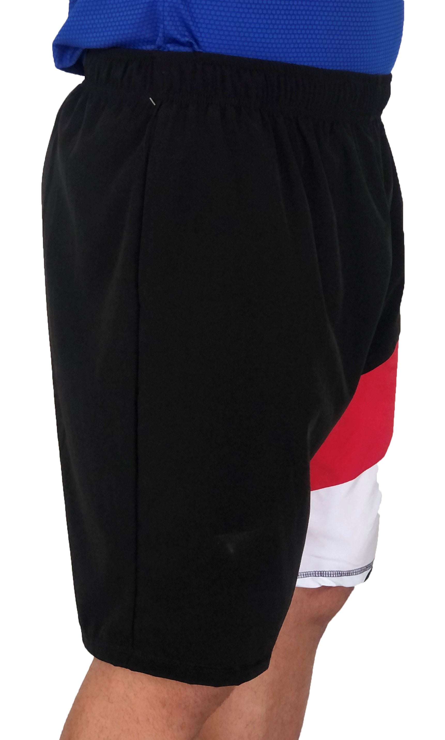 Short deportivo negro bloques rojo con blanco